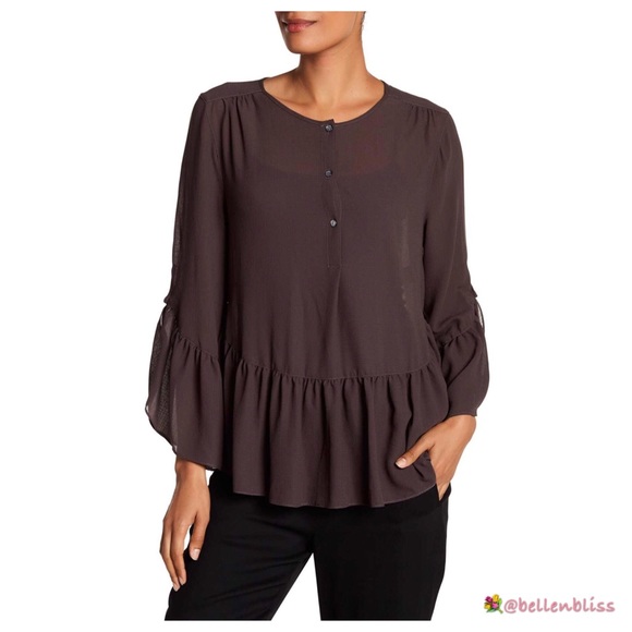 Bell Sleeve Blouse Peplum Style, Size XL - Picture 3 of 5